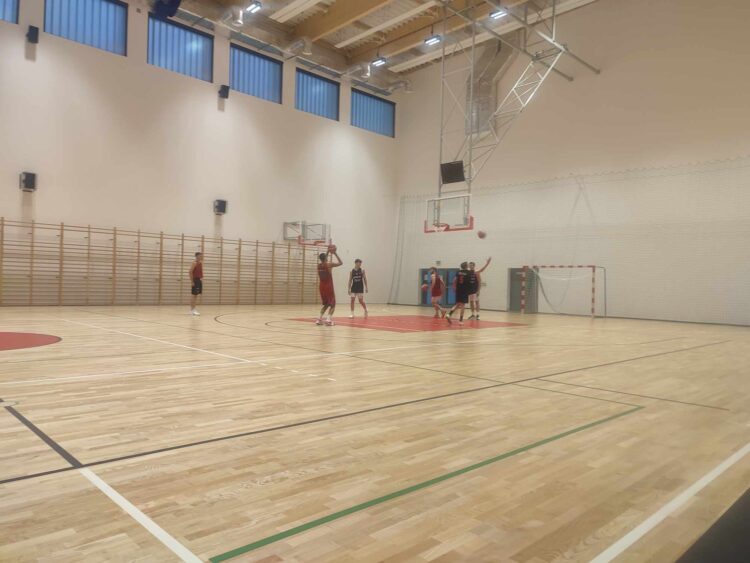 Koszykówka. Opteam Resovia rozpoczęła przygotowania do nowego sezonu 1 - Polskie Radio Rzeszów Koszykówka. Opteam Resovia rozpoczęła przygotowania do nowego sezonu