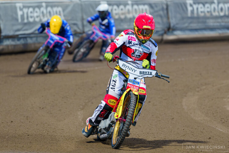 Żużel. Wataha lepsza od Orłów