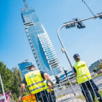 Montaż iglicy na rzeszowskim wieżowcu (relacja i fotogaleria) 34 - Polskie Radio Rzeszów Montaż iglicy na rzeszowskim wieżowcu (relacja i fotogaleria) - Polskie Radio Rzeszów