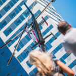 Montaż iglicy na rzeszowskim wieżowcu (relacja i fotogaleria) 21 - Polskie Radio Rzeszów Montaż iglicy na rzeszowskim wieżowcu (relacja i fotogaleria) - Polskie Radio Rzeszów