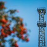 Montaż iglicy na rzeszowskim wieżowcu (relacja i fotogaleria) 68 - Polskie Radio Rzeszów Montaż iglicy na rzeszowskim wieżowcu (relacja i fotogaleria) - Polskie Radio Rzeszów