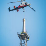 Montaż iglicy na rzeszowskim wieżowcu (relacja i fotogaleria) 82 - Polskie Radio Rzeszów Montaż iglicy na rzeszowskim wieżowcu (relacja i fotogaleria) - Polskie Radio Rzeszów