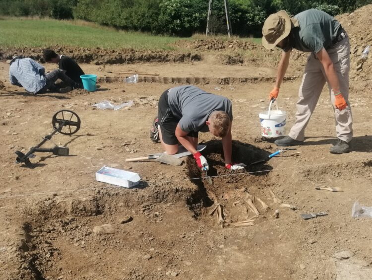Archeolodzy "przenoszą" centrum Dukli 1 - Polskie Radio Rzeszów Archeolodzy „przenoszą” centrum Dukli