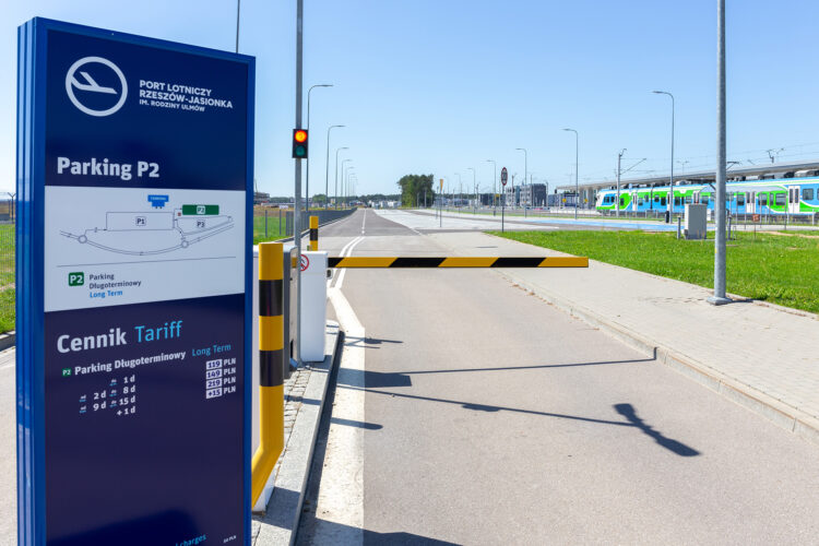 Na lotnisku w Jasionce jest już dostępny parking długoterminowy