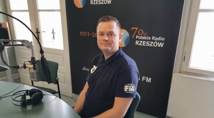 GOŚĆ DNIA. 93 załogi zameldują się na starcie Rajdu Rzeszowskiego