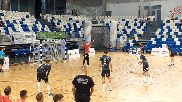 Piłka ręczna. Handball Stal Mielec najlepsza w XII Memoriale imieniem Antoniego Weryńskiego 1 - Polskie Radio Rzeszów Piłka ręczna. Handball Stal Mielec najlepsza w XII Memoriale imieniem Antoniego Weryńskiego