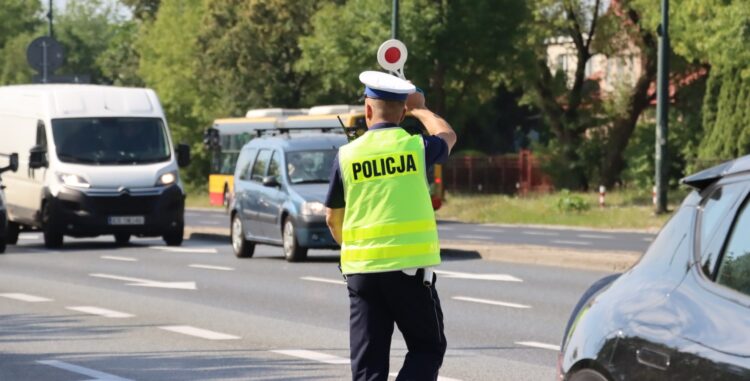 Koniec długiego weekendu. Tłoczno na drogach