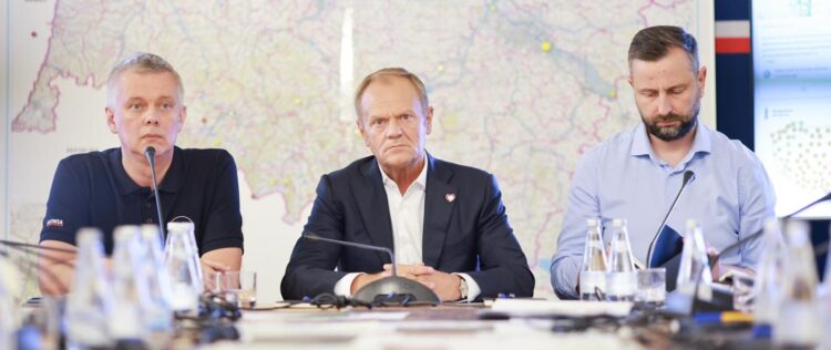 Premier o pomocy terenom popowodziowym