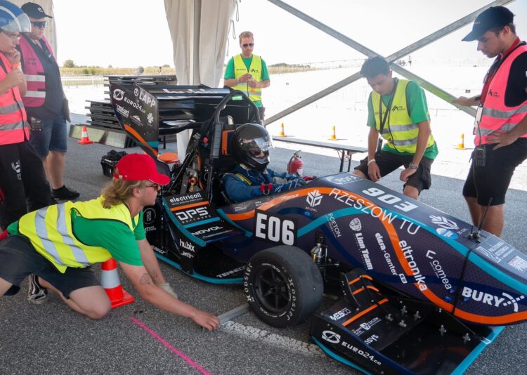 Bolid z Politechniki Rzeszowskiej najlepszy