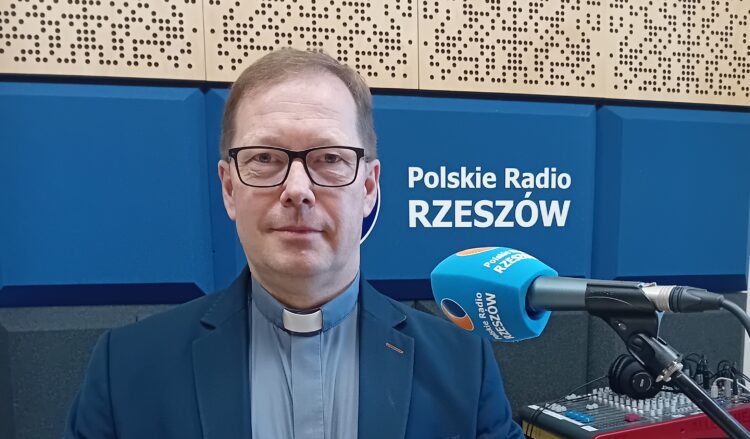 GOŚĆ DNIA. Mimo upływu lat żywa jest pamięć o Ulmach 1 - Polskie Radio Rzeszów GOŚĆ DNIA. Mimo upływu lat żywa jest pamięć o Ulmach