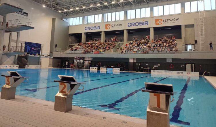 Pływanie. Nowa klasa o profilu sporty wodne w Rzeszowie