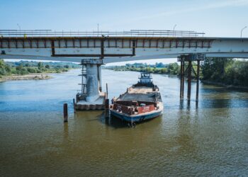 Rekordowo niski poziom rzek w&nbsp;kraju. Również Wisłoki i&nbsp;Bukowej