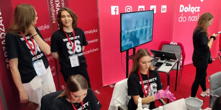 W Rzeszowie trwa „Salon Maturzystów”