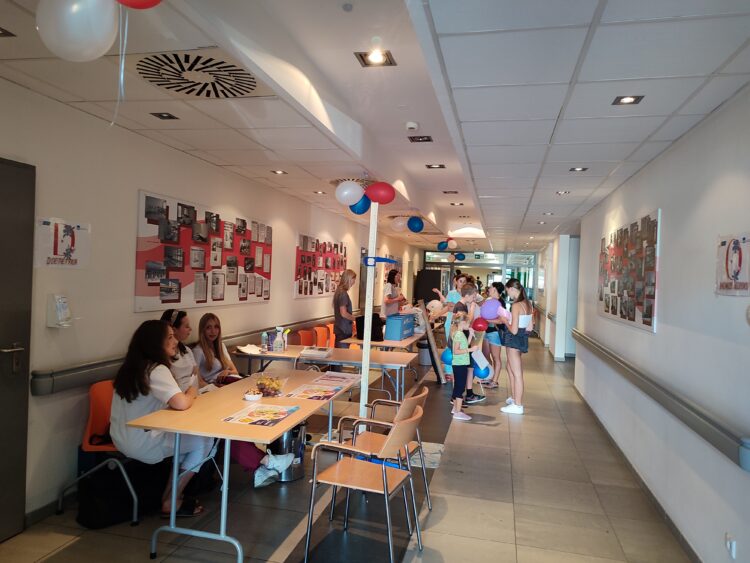 Badali dzieci i rodziców. Tłumaczyli co daje zdrowy styl życia