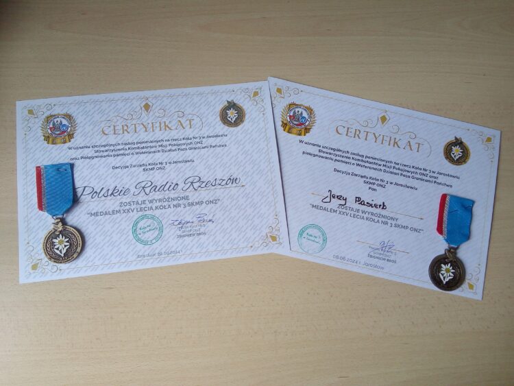 Jubileusz kombatantów misji ONZ. Medale dla Radia Rzeszów i J.Pasierba