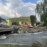 Fundacja Folkowisko dotarła z transportem darów do powodzian na Dolnym Śląsku (zdjęcia) - Polskie Radio Rzeszów