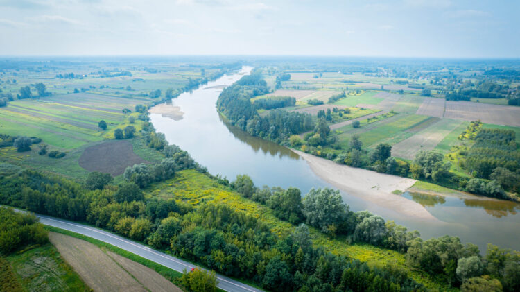 IMGW wydało 66 ostrzeżeń przed suszą hydrologiczną - także dla województwa Podkarpackiego 1 - Polskie Radio Rzeszów Premier: Rozpoczynamy stały monitoring sytuacji na Podkarpaciu