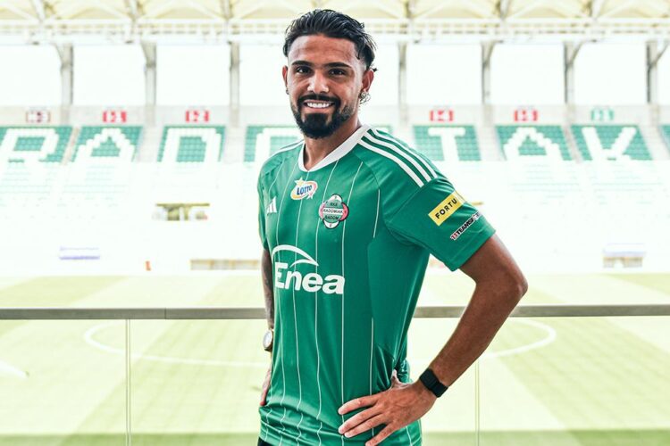 Piłka nożna. Nowy Brazylijczyk w Stali Stalowa Wola 1 - Polskie Radio Rzeszów Piłka nożna. Nowy Brazylijczyk w Stali Stalowa Wola