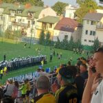 Piłka nożna. Wygrana Sandecji dla pseudokibiców to nie wszystko. "Demolka" na stadionie 11 - Polskie Radio Rzeszów Piłka nożna. Wygrana Sandecji dla pseudokibiców to nie wszystko. "Demolka" na stadionie - Polskie Radio Rzeszów