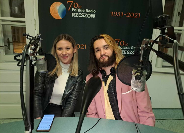 O Akademii Wolontariatu Estrady Rzeszowskiej