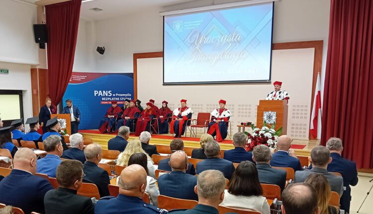 Inauguracja roku akademickiego w Przemyślu 1 - Polskie Radio Rzeszów Inauguracja roku akademickiego w Przemyślu