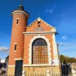 Uczniowie i harcerze porządkowali groby na leżajskim cmentarzu 3 - Polskie Radio Rzeszów Uczniowie i harcerze porządkowali groby na leżajskim cmentarzu - Polskie Radio Rzeszów