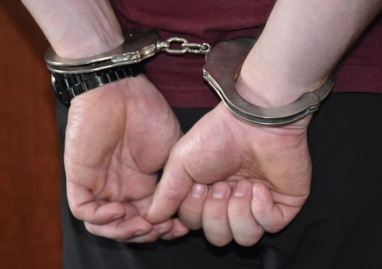 Mężczyzna poszukiwany listem gończym został zatrzymany w powiecie jarosławskim