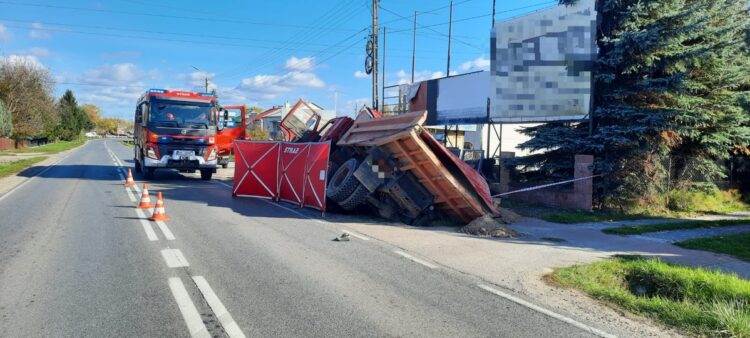 19-latka zginęła pod kołami ciężarówki