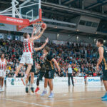 Koszykówka. W historycznych derbach górą Resovia (zdjęcia) - Polskie Radio Rzeszów