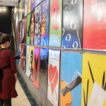 Wystawa plakatów ‘’WSIiZUALNIE” 2 - Polskie Radio Rzeszów Wystawa plakatów ‘’WSIiZUALNIE” - Polskie Radio Rzeszów