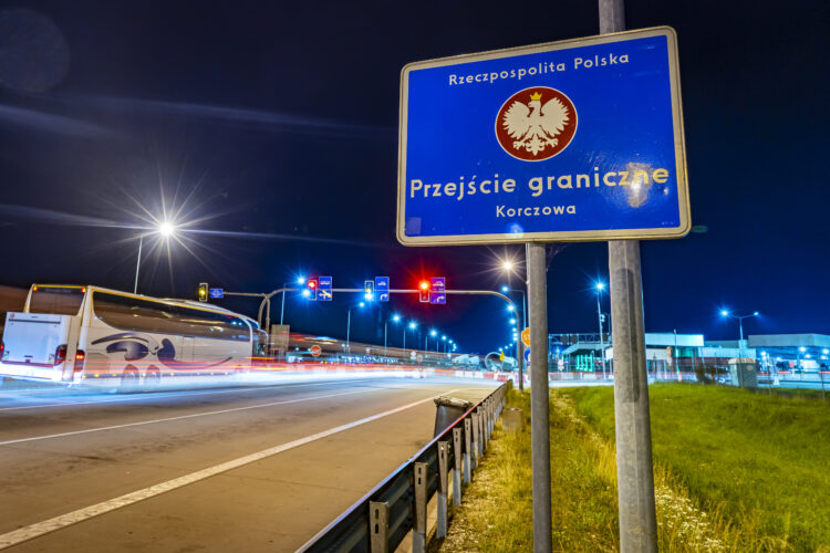 Na przejściu w Korczowej będzie pas do odpraw tirów jadących bez ładunku