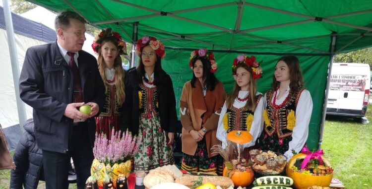 Za nami pierwszy dzień Jesiennej Giełdy Ogrodniczej w Boguchwale (zdjęcia)