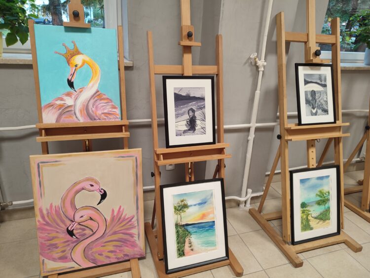 Wystawa malarska Karoliny Hałajko