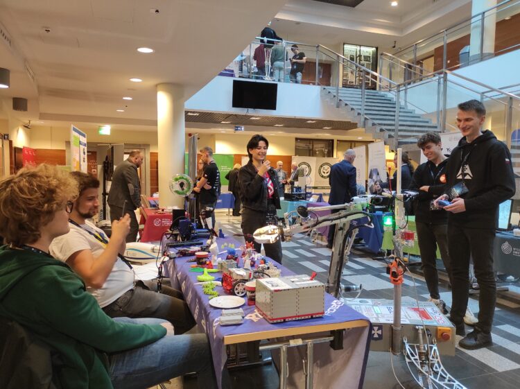 Politechniczna Sieć Via Carpatia. Prezentacje i wykłady w stolicy regionu