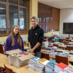 Przybory szkolne i komputery od WSIiZ trafią do uczniów z terenów powodziowych 11 - Polskie Radio Rzeszów Przybory szkolne i komputery od WSIiZ trafią do uczniów z terenów powodziowych - Polskie Radio Rzeszów