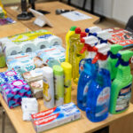 Przybory szkolne i komputery od WSIiZ trafią do uczniów z terenów powodziowych 9 - Polskie Radio Rzeszów Przybory szkolne i komputery od WSIiZ trafią do uczniów z terenów powodziowych - Polskie Radio Rzeszów