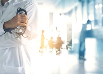 Zarząd województwa namawia studentów medycyny, by&nbsp;zostali na&nbsp;Podkarpaciu