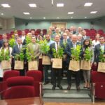 Przekazanie sadzonek drzew podkarpackim samorządom 6 - Polskie Radio Rzeszów Przekazanie sadzonek drzew podkarpackim samorządom - Polskie Radio Rzeszów