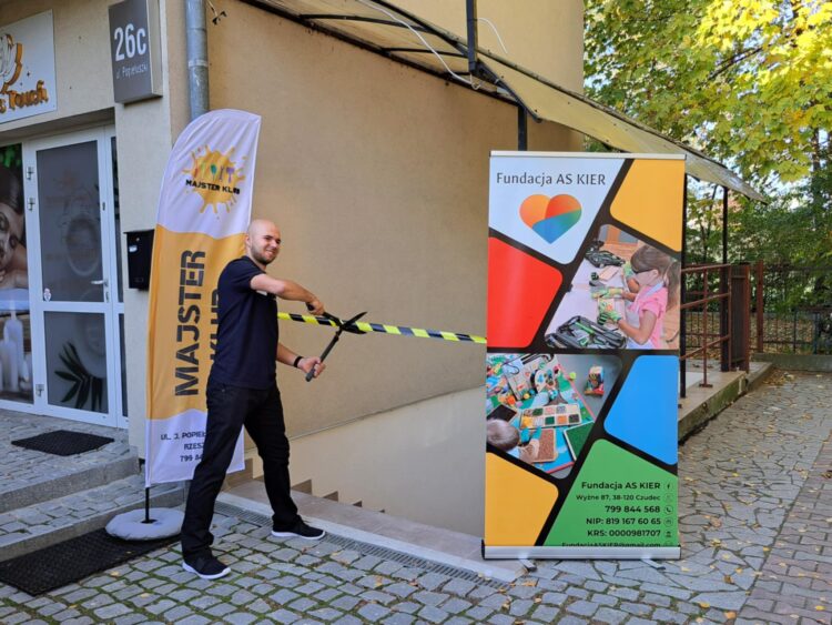 Kawiarenka Naprawcza już działa