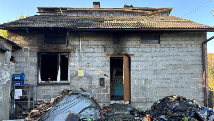 Gmina i Caritas uruchamiają zbiórkę dla pogorzelców z Głogowa Małopolskiego 1 - Polskie Radio Rzeszów Gmina i Caritas uruchamiają zbiórkę dla pogorzelców z Głogowa Małopolskiego