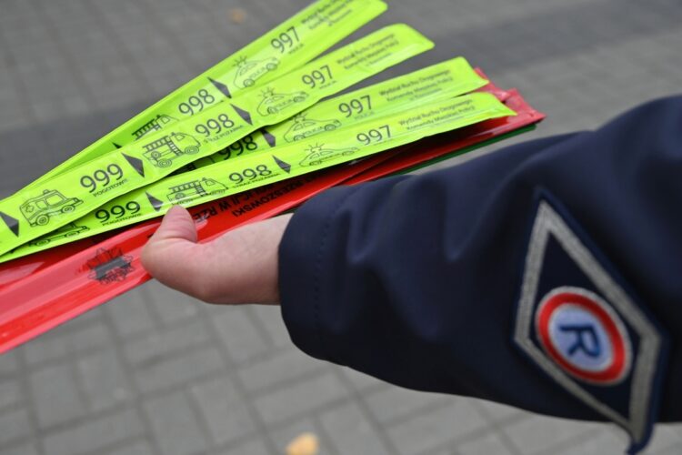 Policyjna akcja  „Świeć Przykładem – Noś odblaski” na Podkarpaciu