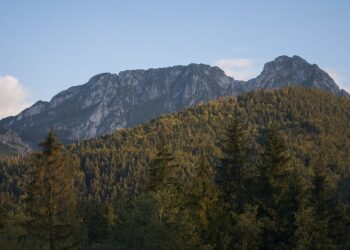 Poszukiwany turysta, który&nbsp;na&nbsp;rowerze wjechał na&nbsp;Giewont