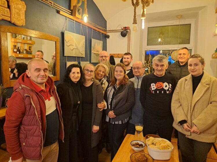 „Żywioły” Agnieszki Wajdy w Pubie Galeria Stara Apteka