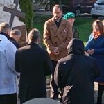 W Krowicy Samej odsłonięto tablicę upamiętniającą ofiary Rzezi Wołyńskiej - Polskie Radio Rzeszów