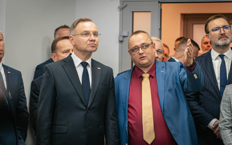 Drugi dzień wizyty prezydenta na Podkarpaciu. Andrzej Duda odwiedził Politechnikę Rzeszowską (zdjęcia)