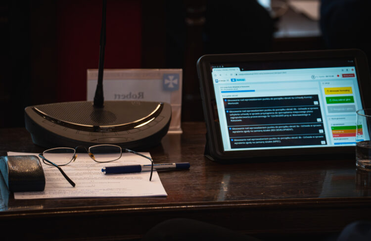 Rzeszowscy radni zapoznają się z projektem przyszłorocznego budżetu