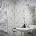 Ambasador Japonii w Przemyślu. Rząd kraju kwitnącej wiśni wsparł m.in. renowację ośrodka dla uchodźców (zdjęcia) - Polskie Radio Rzeszów