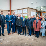 Ambasador Japonii w Przemyślu. Rząd kraju kwitnącej wiśni wsparł m.in. renowację ośrodka dla uchodźców (zdjęcia) - Polskie Radio Rzeszów