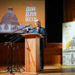 Ambasador Japonii w Przemyślu. Rząd kraju kwitnącej wiśni wsparł m.in. renowację ośrodka dla uchodźców (zdjęcia) - Polskie Radio Rzeszów