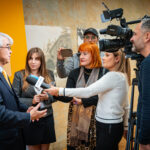 Ambasador Japonii w Przemyślu. Rząd kraju kwitnącej wiśni wsparł m.in. renowację ośrodka dla uchodźców (zdjęcia) - Polskie Radio Rzeszów